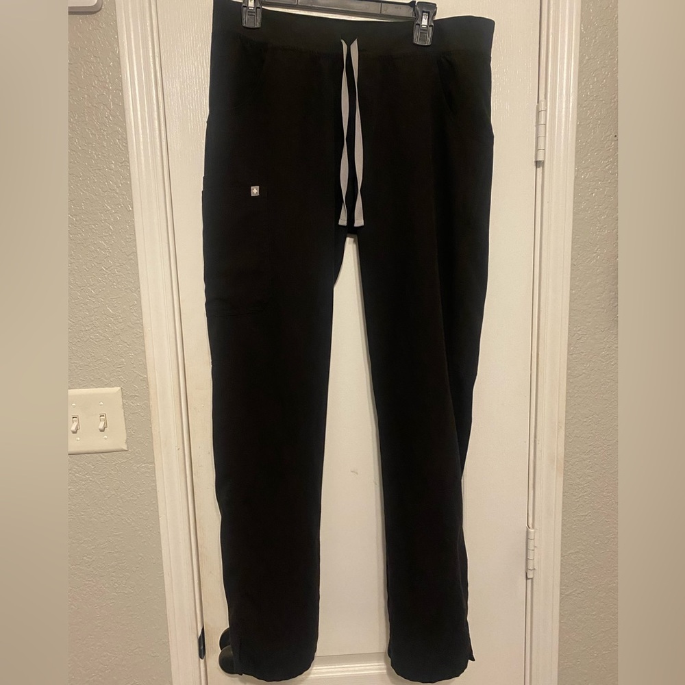 FIGS Scrub Pants